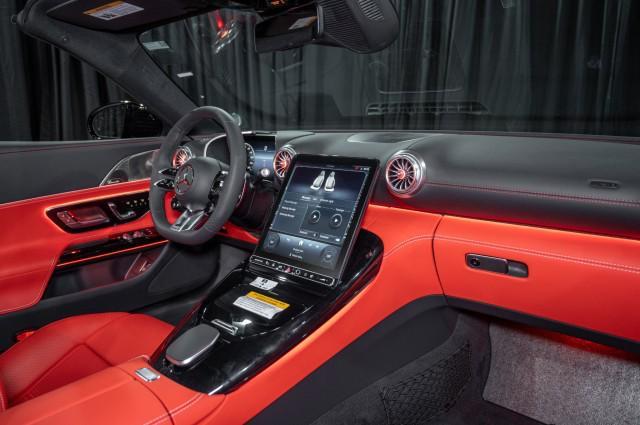 new 2025 Mercedes-Benz AMG SL 43 car, priced at $121,780