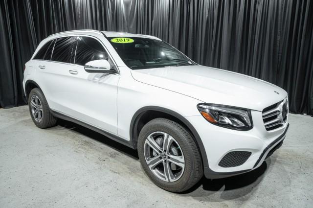 used 2019 Mercedes-Benz GLC 300 car, priced at $20,988