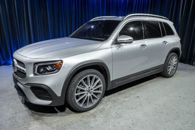 used 2021 Mercedes-Benz GLB 250 car, priced at $29,990