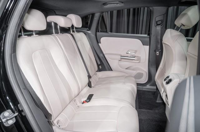 new 2026 Mercedes-Benz GLA 250 car, priced at $45,385