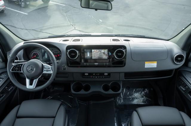 used 2024 Mercedes-Benz Sprinter 2500 car