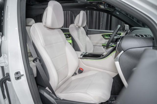 new 2025 Mercedes-Benz GLC 300 car, priced at $58,115