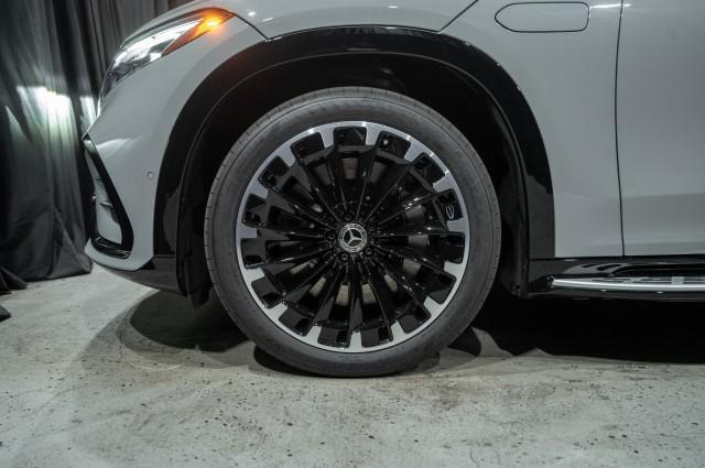 new 2025 Mercedes-Benz EQS 450 car, priced at $126,675