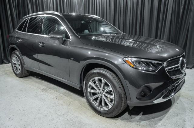 new 2024 Mercedes-Benz GLC 300 car, priced at $55,025