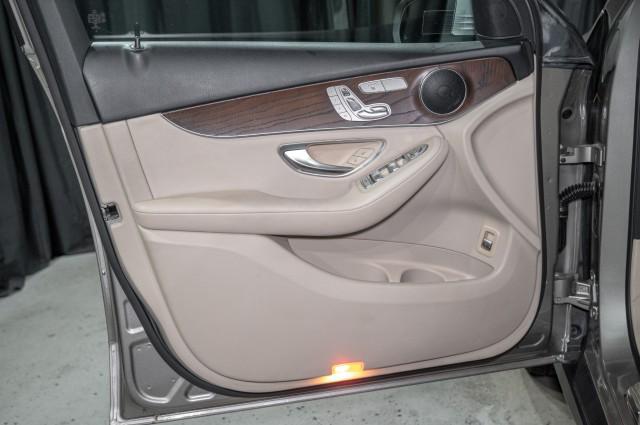 used 2021 Mercedes-Benz GLC 300 car, priced at $28,490
