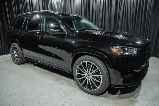 new 2026 Mercedes-Benz GLS 450 car, priced at $98,935