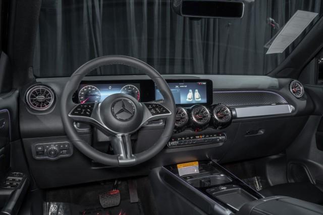 new 2025 Mercedes-Benz GLB 250 car, priced at $49,520