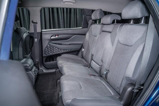 used 2022 Hyundai Santa Fe car, priced at $18,156