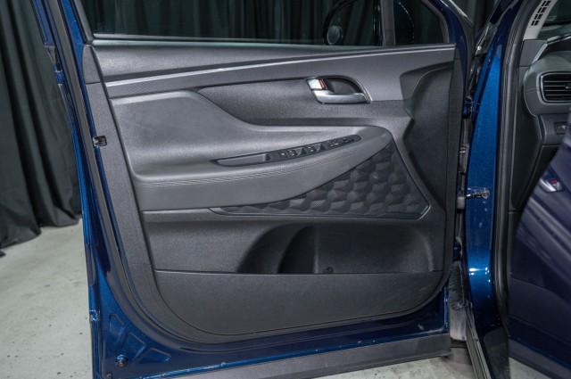 used 2022 Hyundai Santa Fe car, priced at $18,156