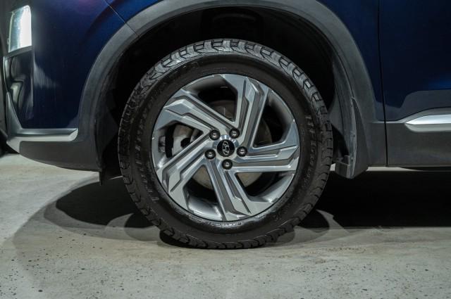 used 2022 Hyundai Santa Fe car, priced at $18,156