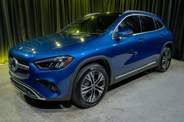 new 2025 Mercedes-Benz GLA 250 car, priced at $49,240