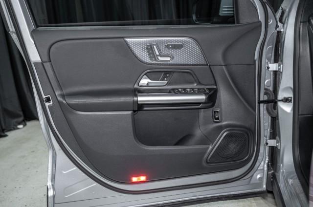 used 2025 Mercedes-Benz GLA 250 car, priced at $41,300