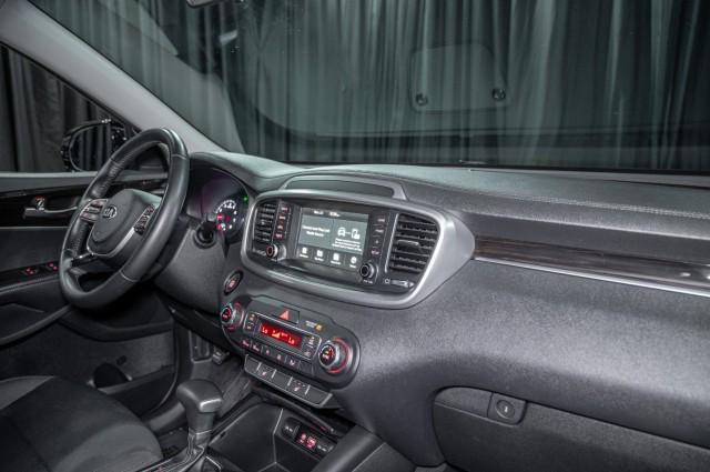 used 2020 Kia Sorento car, priced at $22,000