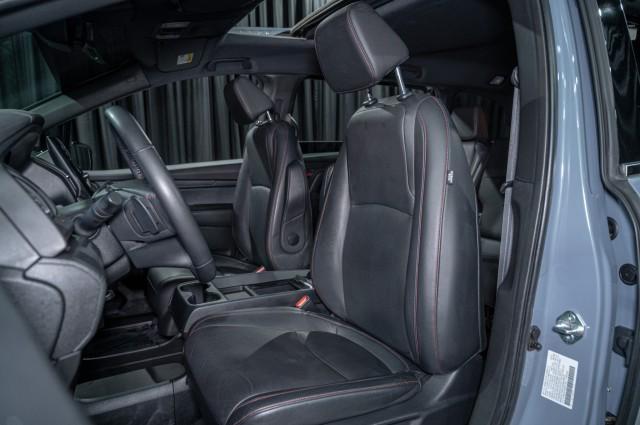 used 2023 Honda Odyssey car, priced at $35,000