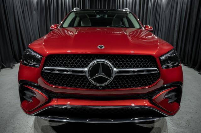 new 2025 Mercedes-Benz GLE 450 car, priced at $93,140