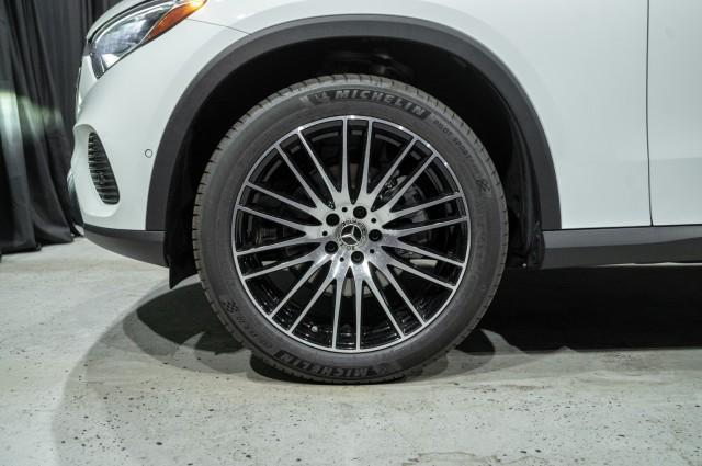 new 2025 Mercedes-Benz GLC 300 car, priced at $54,735