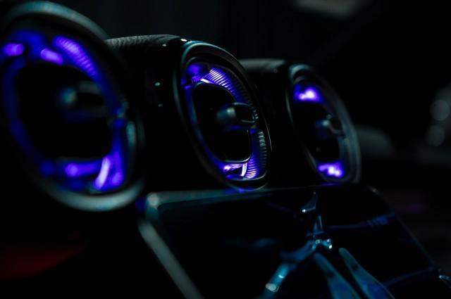 new 2025 Mercedes-Benz GLC 300 car, priced at $54,735