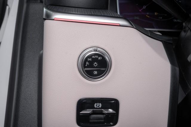 new 2025 Mercedes-Benz GLC 300 car, priced at $54,735