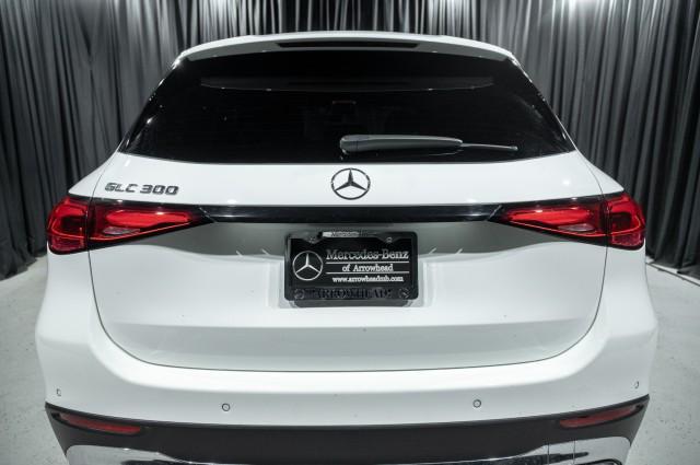 new 2025 Mercedes-Benz GLC 300 car, priced at $54,735