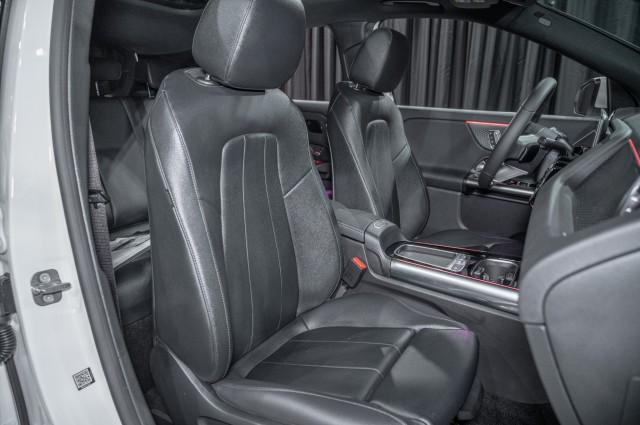 new 2025 Mercedes-Benz GLA 250 car, priced at $42,600