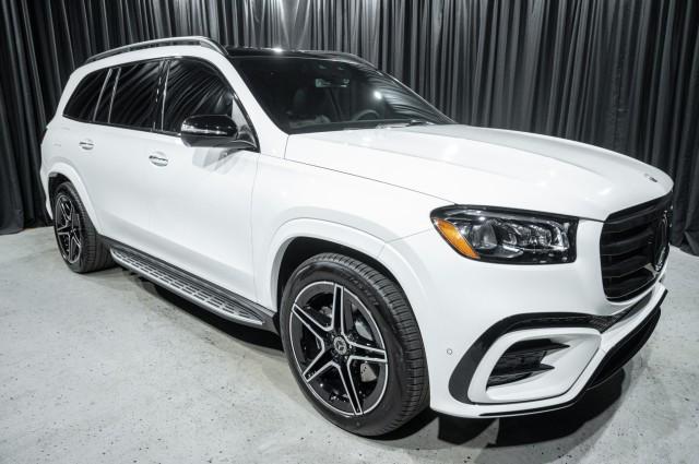 new 2024 Mercedes-Benz GLS 450 car, priced at $101,265