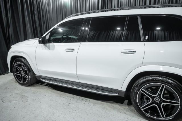 new 2024 Mercedes-Benz GLS 450 car, priced at $101,265