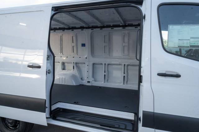 new 2025 Mercedes-Benz Sprinter 2500 car, priced at $56,905