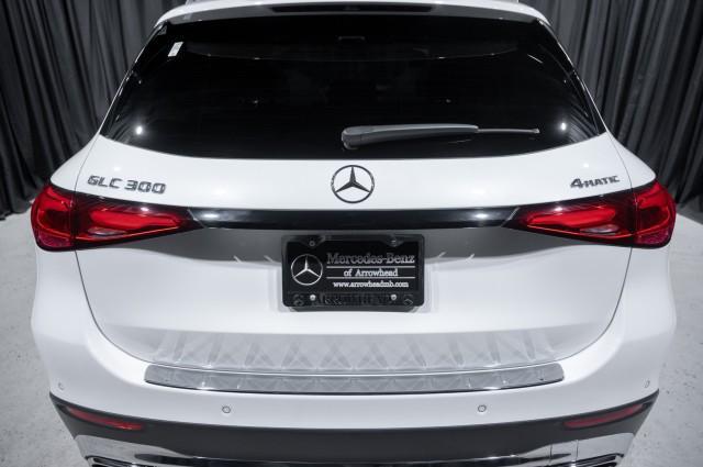 new 2025 Mercedes-Benz GLC 300 car, priced at $54,975