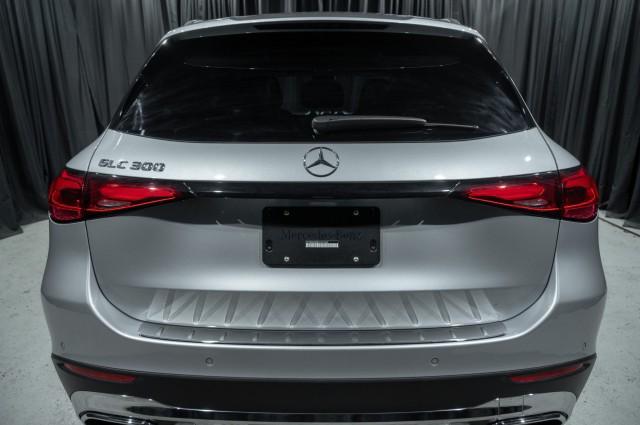 new 2025 Mercedes-Benz GLC 300 car, priced at $56,765