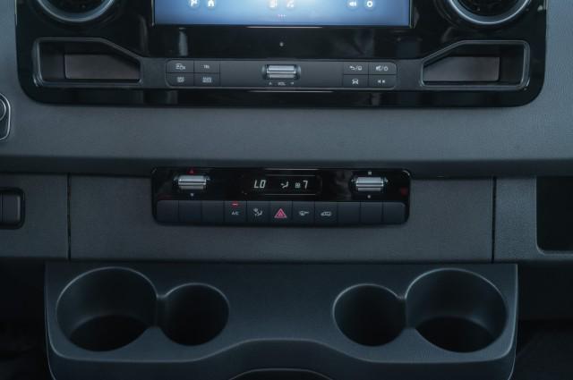 new 2025 Mercedes-Benz Sprinter 2500 car, priced at $80,408