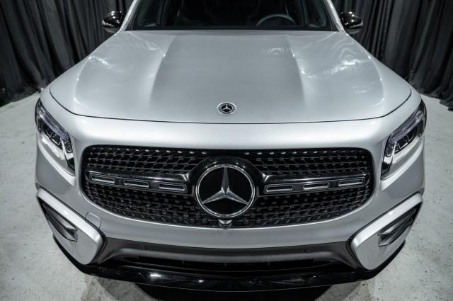 new 2025 Mercedes-Benz GLB 250 car, priced at $55,670