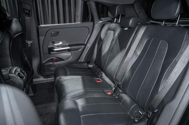 new 2025 Mercedes-Benz GLA 250 car, priced at $47,395