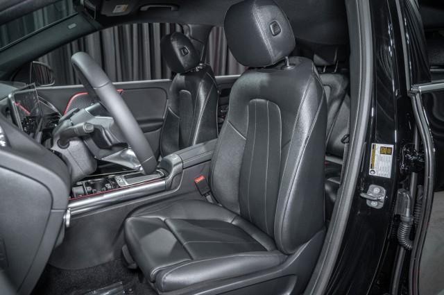 new 2025 Mercedes-Benz GLA 250 car, priced at $47,395