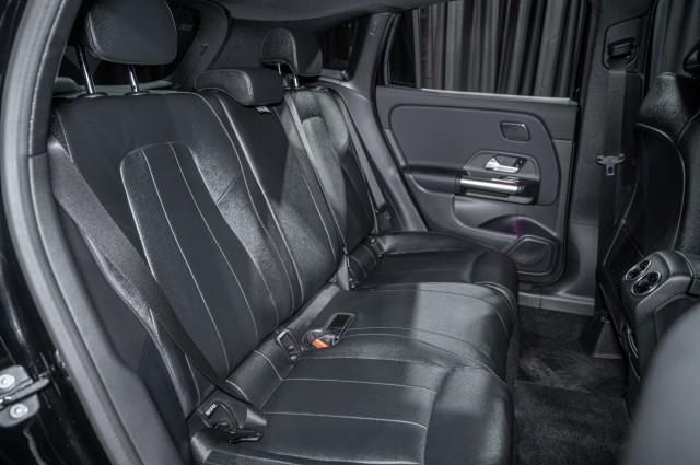 new 2025 Mercedes-Benz GLA 250 car, priced at $47,395