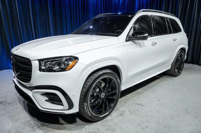 new 2025 Mercedes-Benz GLS 450 car, priced at $108,635