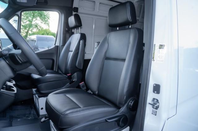 new 2025 Mercedes-Benz Sprinter 2500 car, priced at $58,992