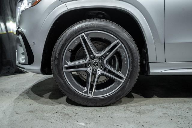 new 2025 Mercedes-Benz GLS 450 car, priced at $95,365