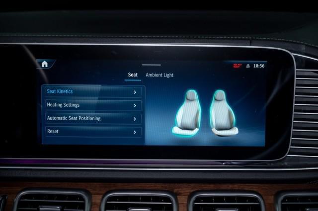 new 2025 Mercedes-Benz GLS 450 car, priced at $95,365