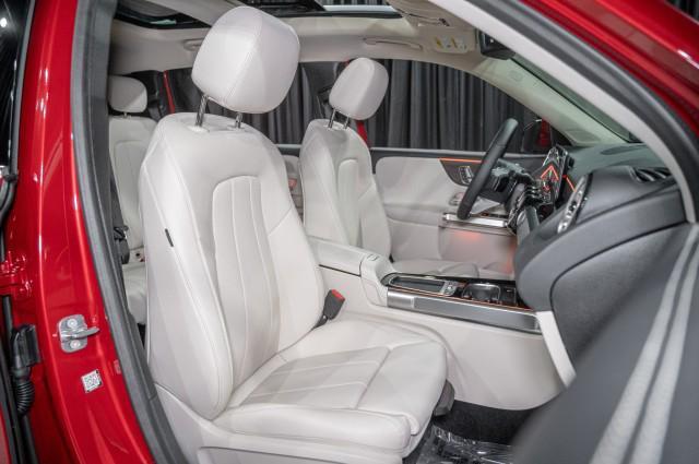 new 2026 Mercedes-Benz GLB 250 car, priced at $53,820