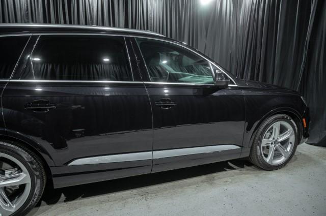 used 2019 Audi Q7 car, priced at $28,555