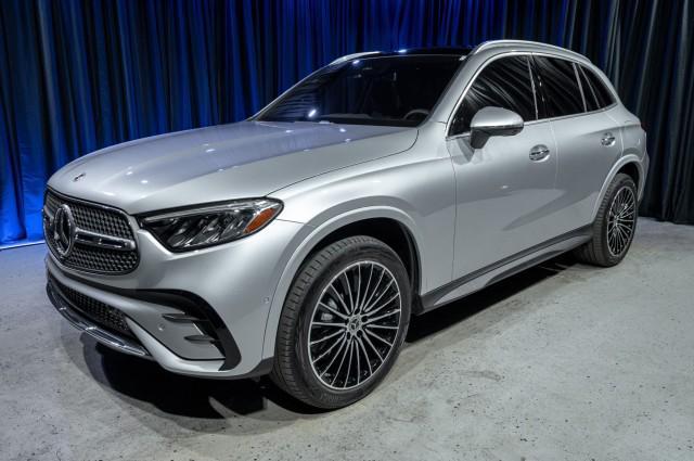 new 2025 Mercedes-Benz GLC 350e car, priced at $71,175