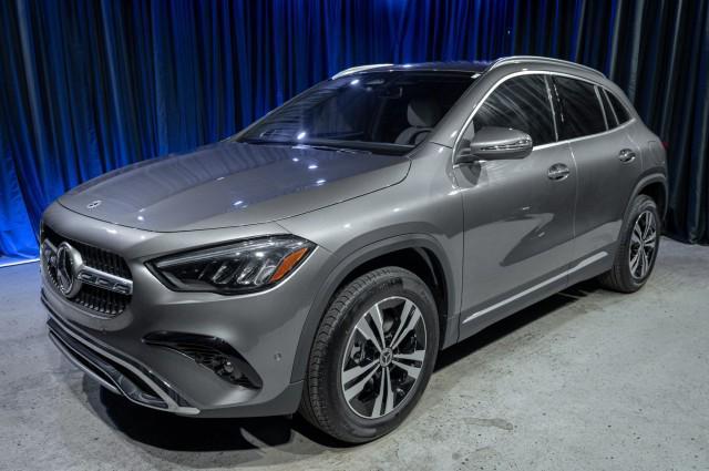 new 2025 Mercedes-Benz GLA 250 car, priced at $48,935