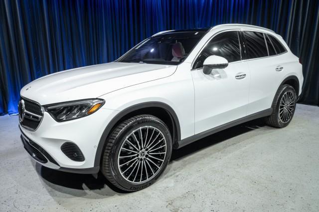 new 2026 Mercedes-Benz GLC 300 car, priced at $58,100