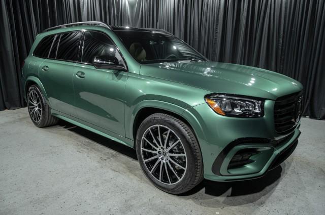 new 2025 Mercedes-Benz GLS 450 car, priced at $109,130