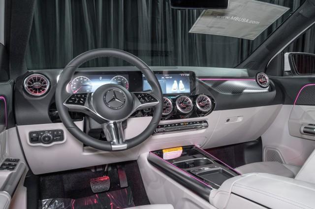 new 2025 Mercedes-Benz GLA 250 car, priced at $44,345