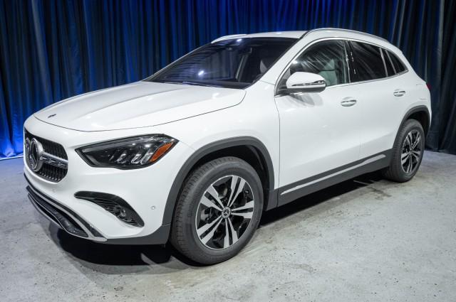 new 2025 Mercedes-Benz GLA 250 car, priced at $44,345