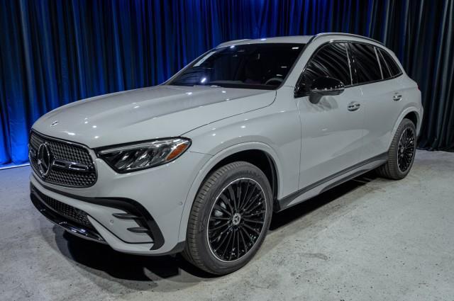 new 2025 Mercedes-Benz GLC 300 car, priced at $64,485