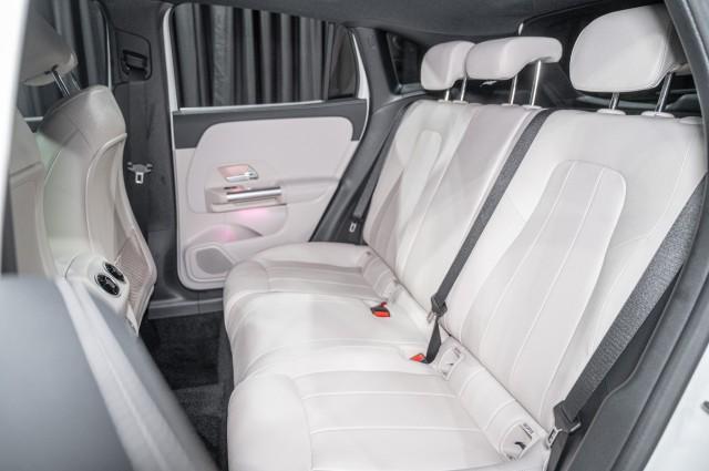 new 2025 Mercedes-Benz GLA 250 car, priced at $44,345