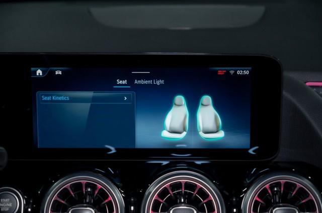 new 2025 Mercedes-Benz GLA 250 car, priced at $44,345