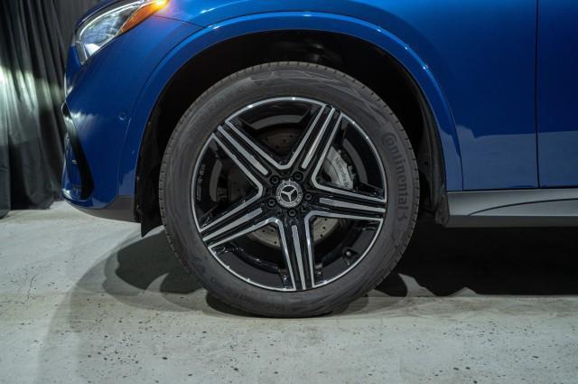 new 2025 Mercedes-Benz GLC 300 car, priced at $69,030